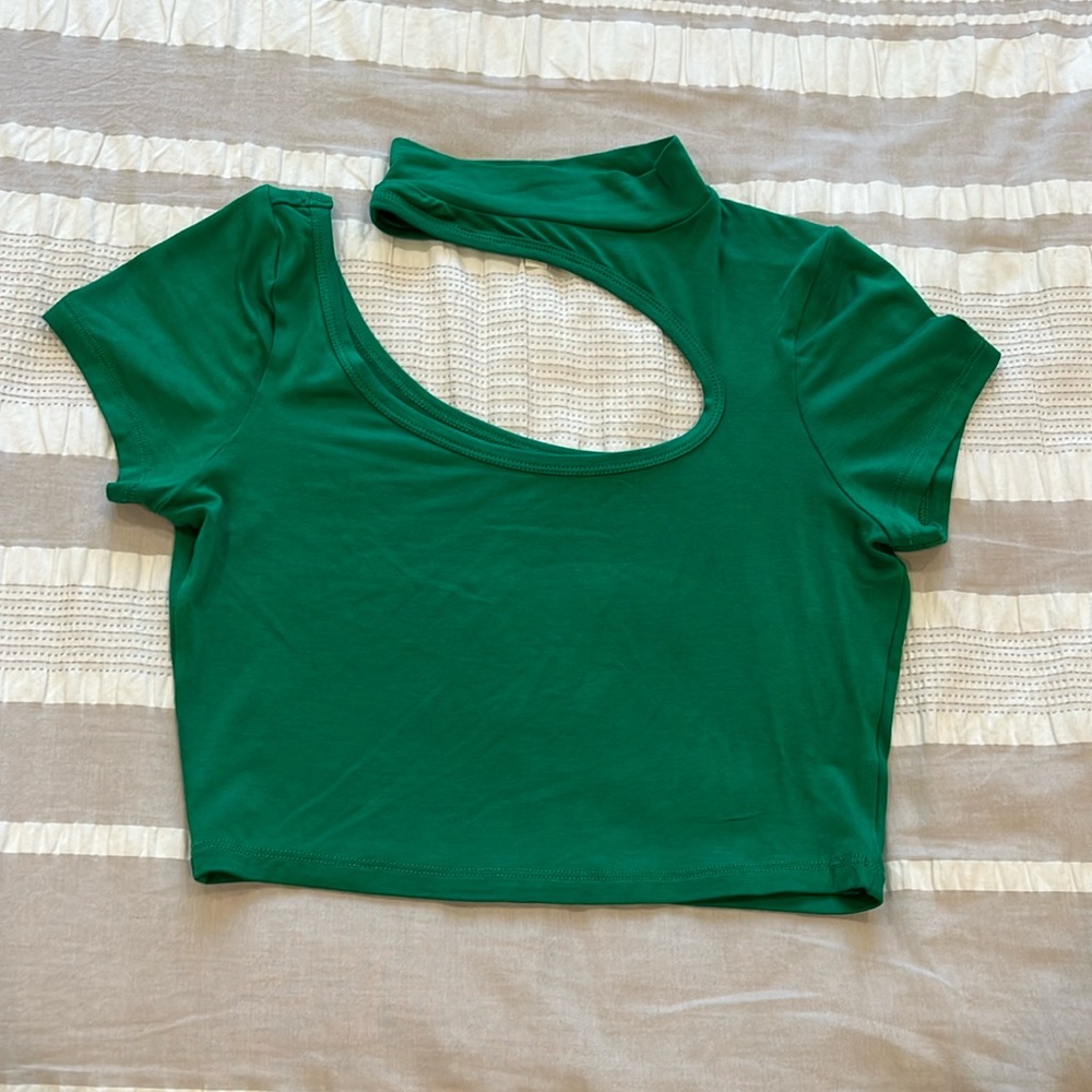 RYAN’S DESTINY PACSUN Asymmetrical green crop top Size XS